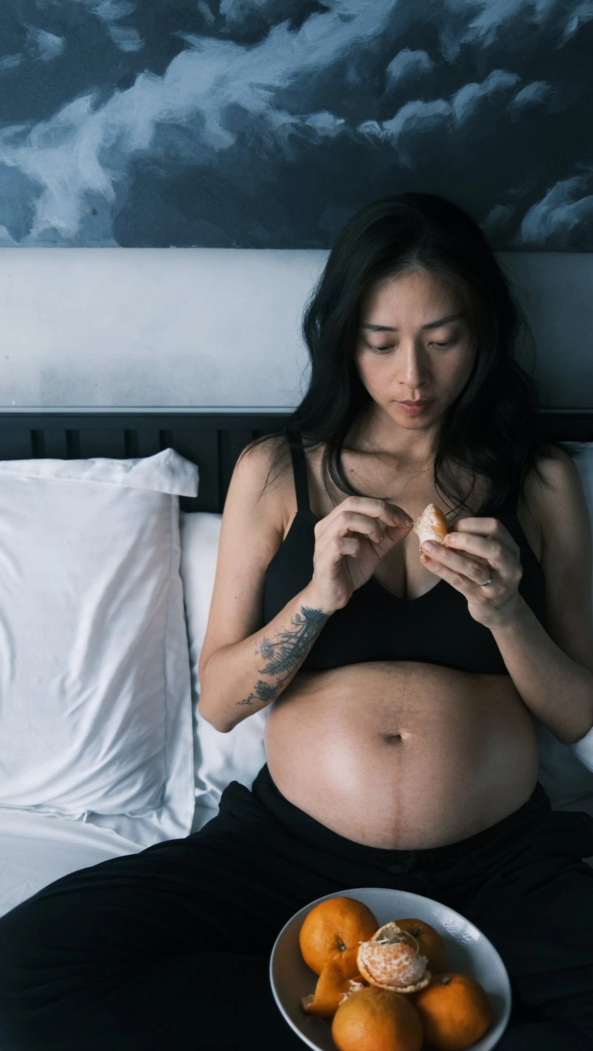 ngo thanh van tu nhan san sui nhu trai quyt , huy tran van khen dep hinh anh 2