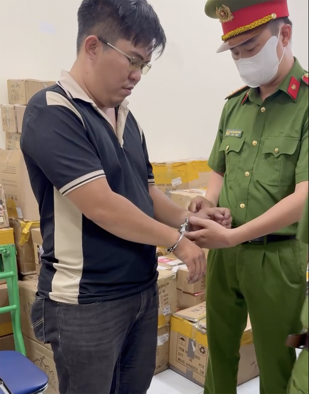 nuoc hoa gia 8.png