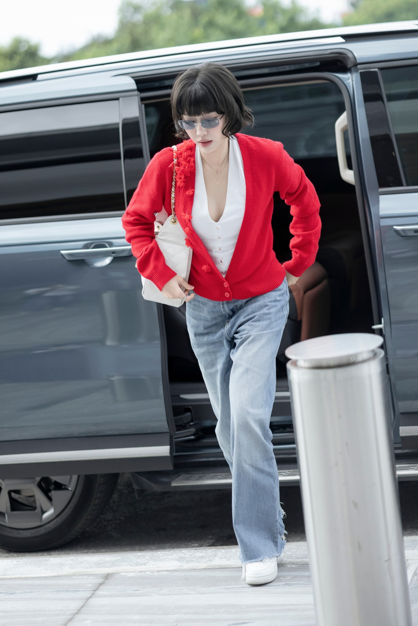 Diệu Nhi sĩ hết phần đời còn lại khi tung ảnh chung khung hình GDragon