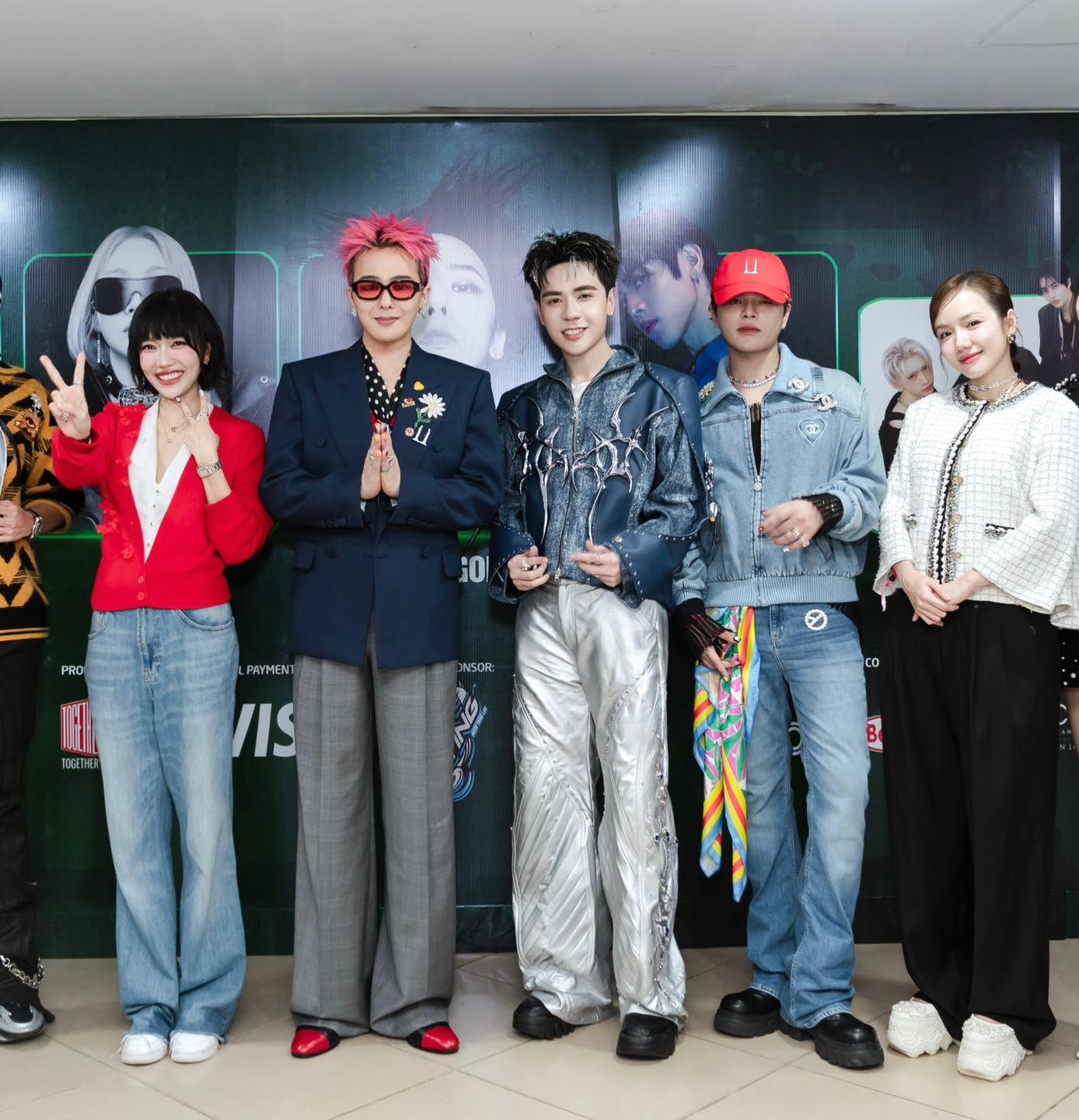 Diệu Nhi sĩ hết phần đời còn lại khi tung ảnh chung khung hình GDragon