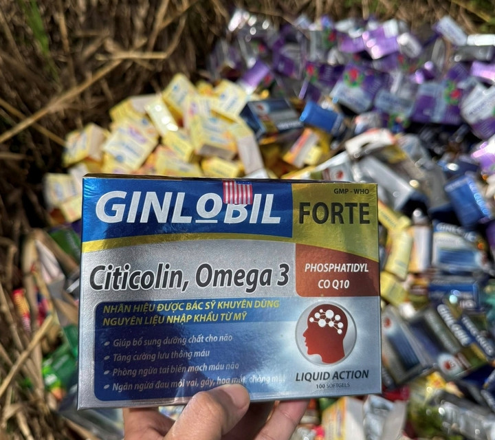 Một loại thực phẩm chức năng giả được Sơn bán trên sàn thương mại điện tử. (Ảnh: Đ.V)