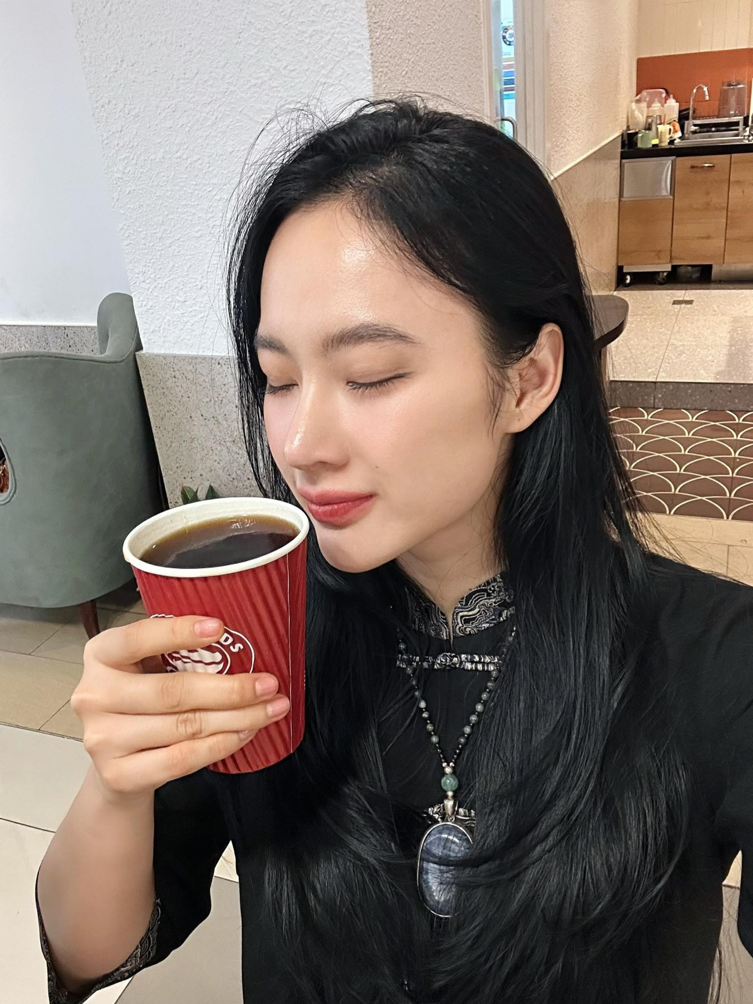 angela phuong trinh 9 1750649550681513518903.jpg