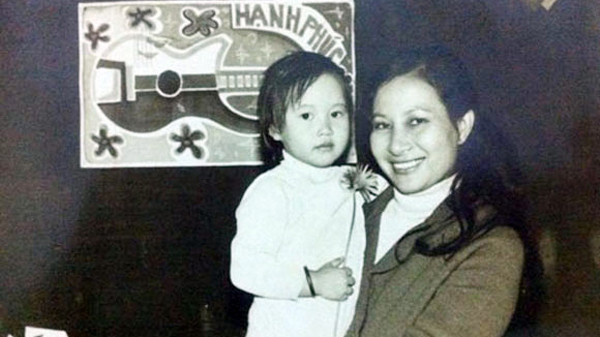 Mẹ ruột 'họa mi' Khánh Linh: Nữ NSƯT nổi tiếng tài sắc thập niên 70, tuổi xế chiều kín tiếng- Ảnh 3.