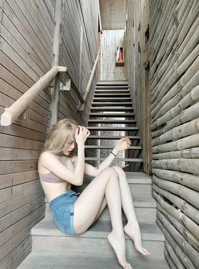 Sự chú ý của cả thế giới đã va phải vào đôi chân cực phẩm của Bích Phương - Thiều Bảo Trâm - Bảo Anh-11