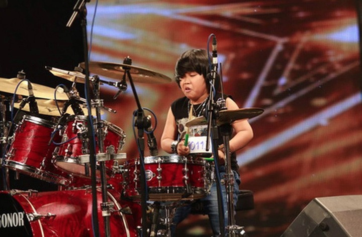 Năm 2016, Trọng Nhân vượt qua nhiều thí sinh để giành danh hiệu quán quân tại cuộc thi Vietnam's got talent 2016.