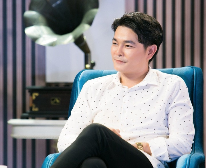 Linh Tý loay hoay khi mất giọng, sau đó phải chuyển sang lĩnh vực diễn xuất.