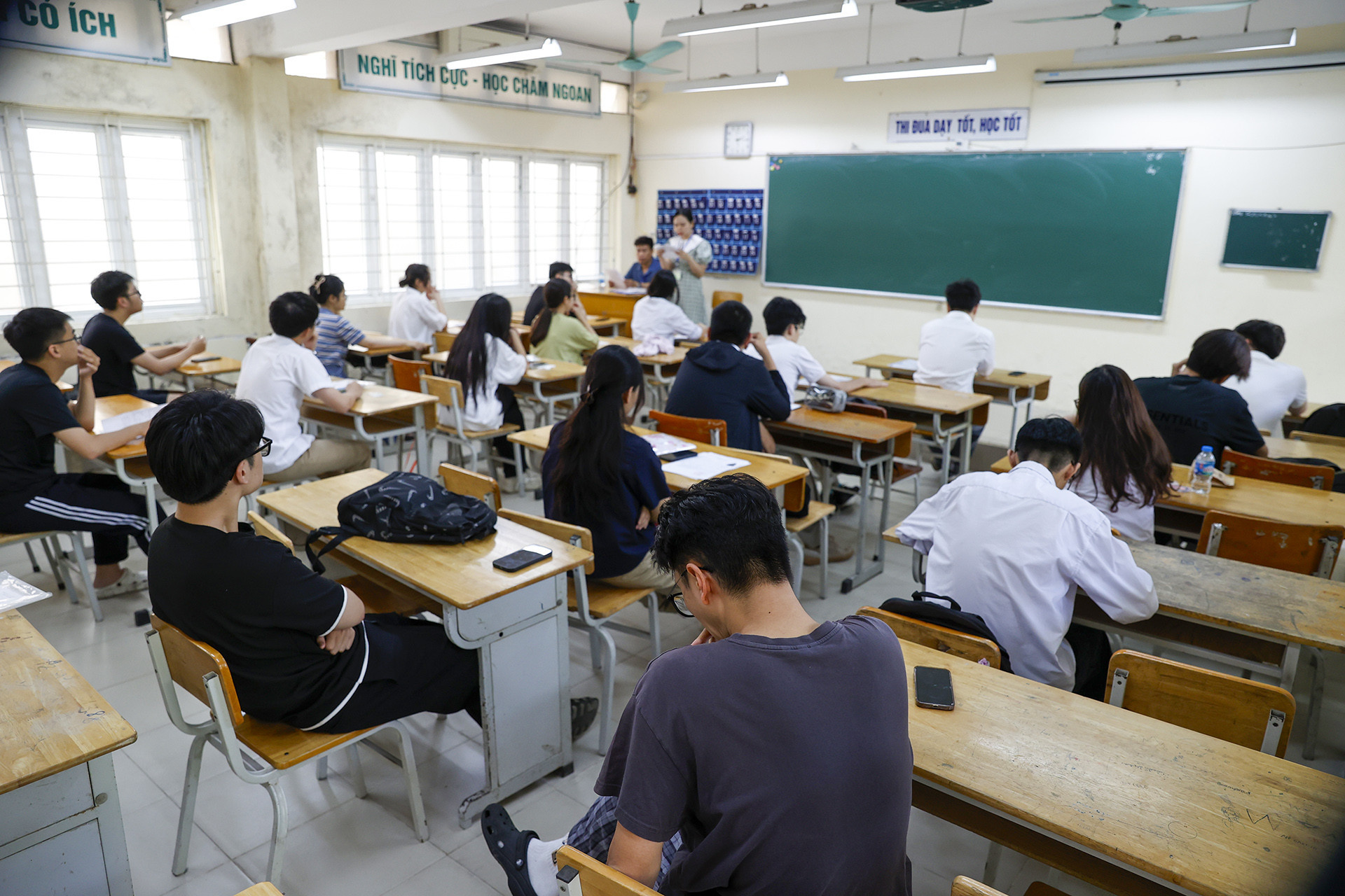 THPT Nhân Chính (Phạm Hải)_8525.jpg