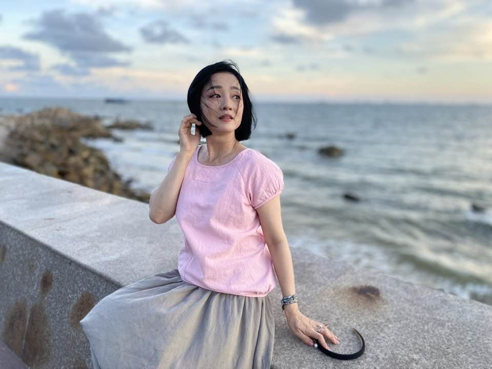 Nữ NSƯT nổi danh thập niên 90 với phim 'Gái nhảy' giờ nhan sắc thay đổi ra sao?- Ảnh 7.