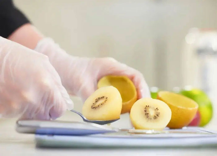 Đường thúc đẩy tế bào ung thư phát triển bệnh nhân ung thư có nên ăn trái cây và tinh bột không