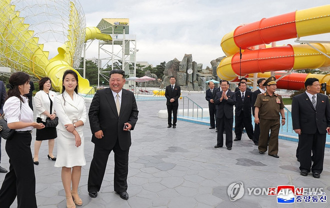 phu nhan kim jong un.jpg