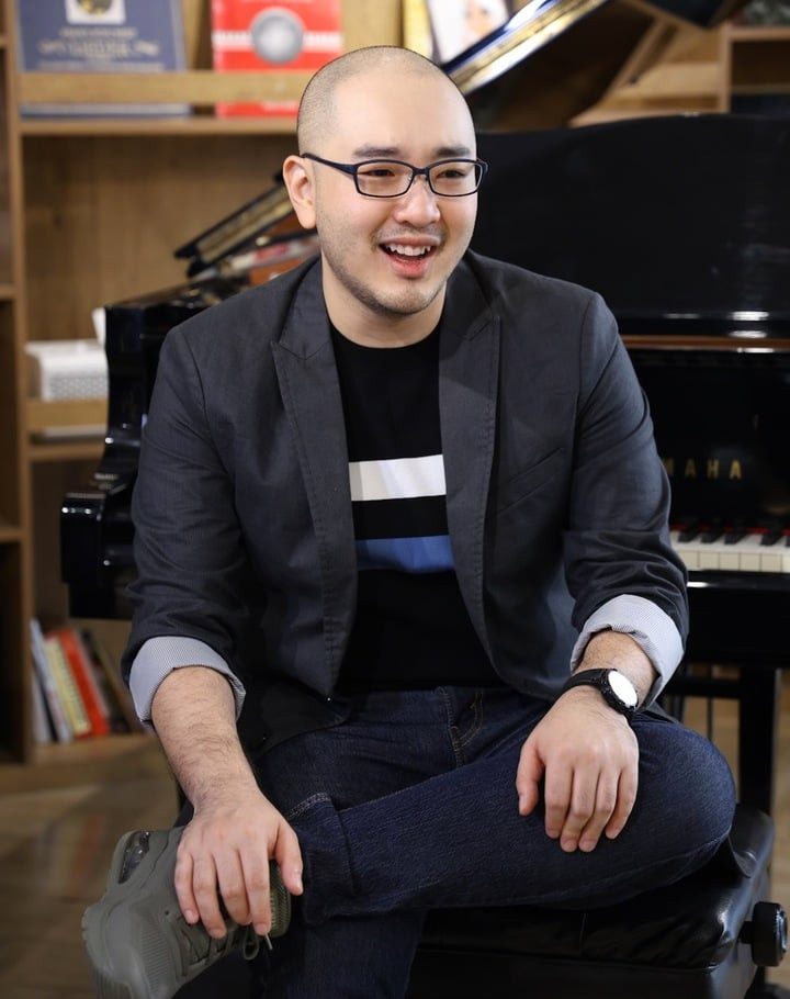 Anh Tuấn hiện làm giảng viên âm nhạc.