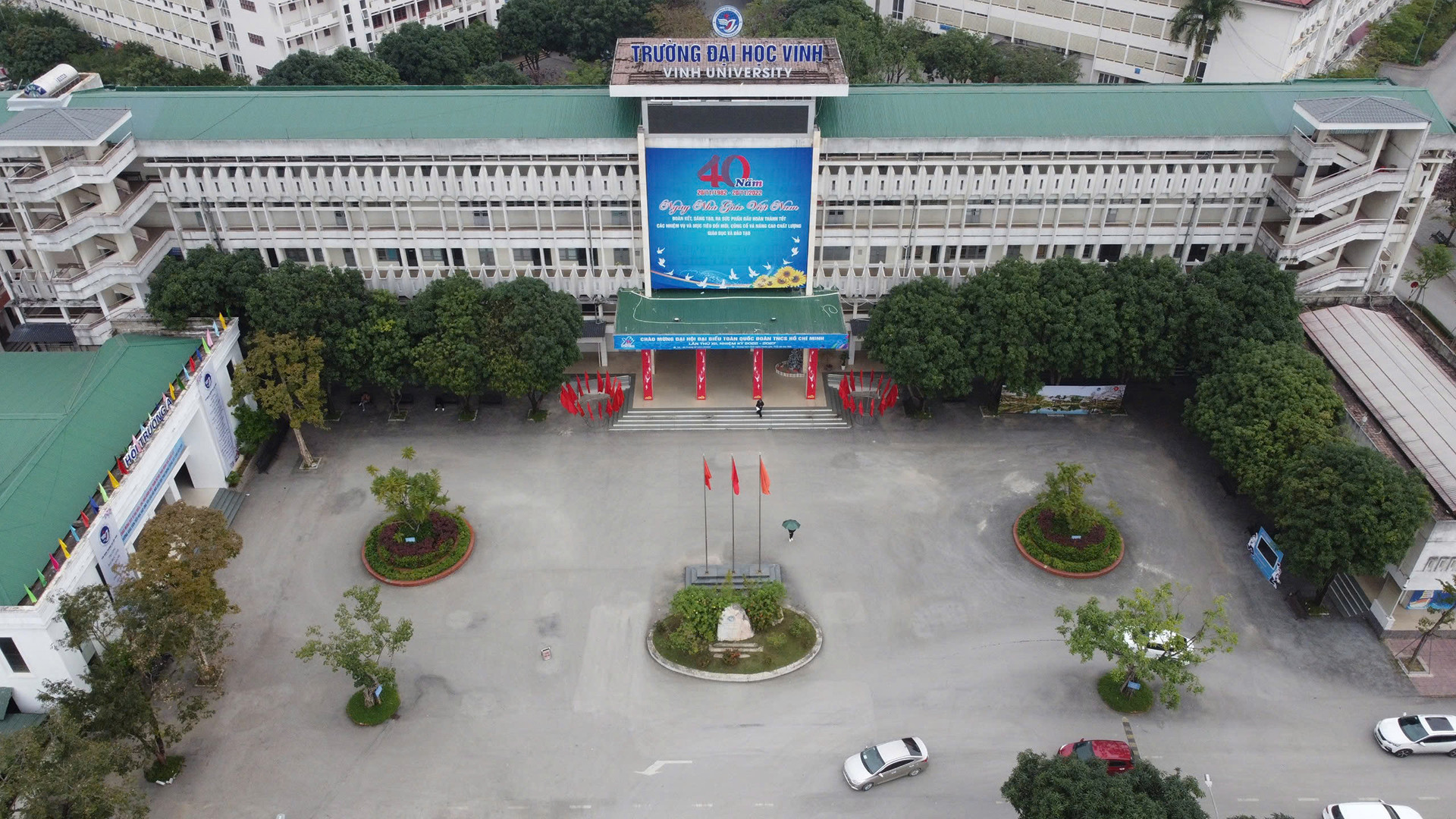 Đại học Vinh.jpg