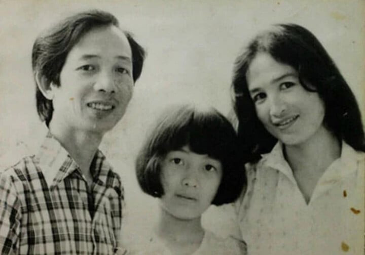 Gia đình nhỏ của NSND Trà Giang.