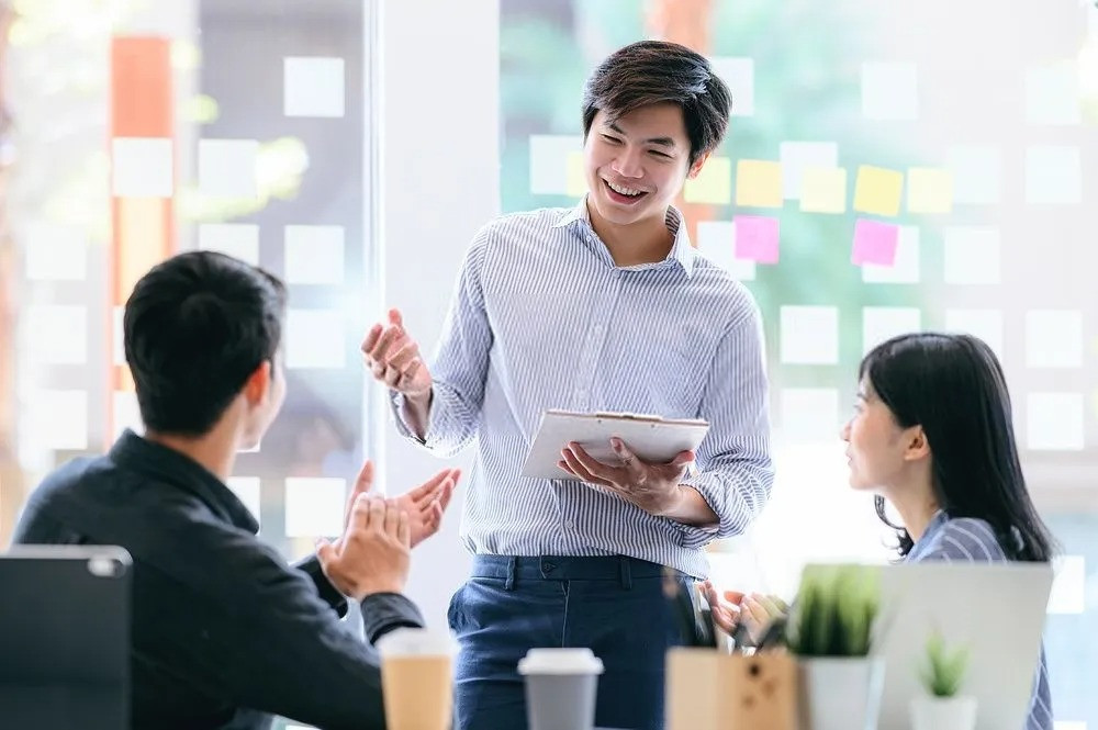 Nói ra 3 điều này là 'tự đào hố chôn mình', người EQ cao không bao giờ dại dột tiết lộ- Ảnh 1.