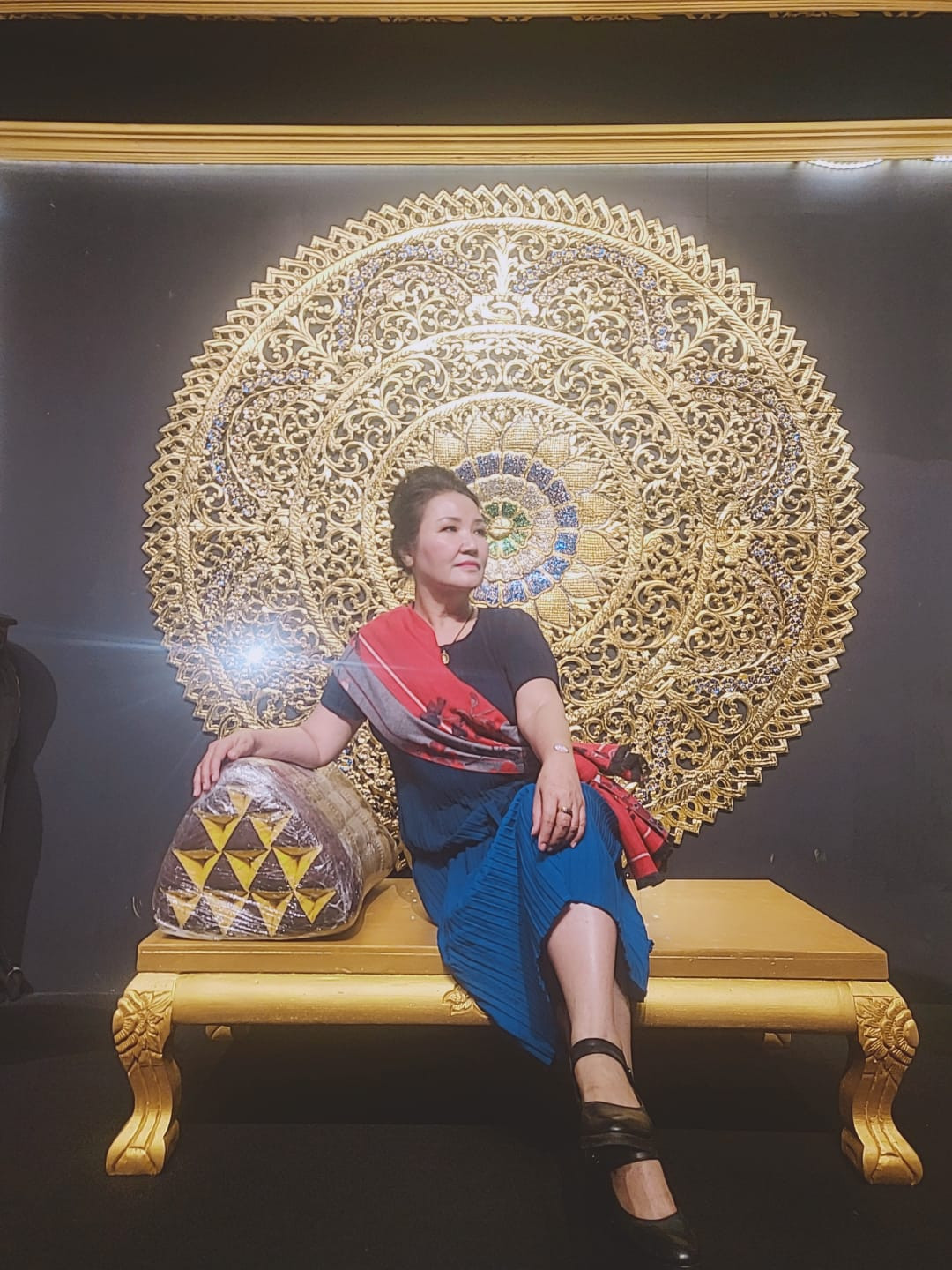 Mẹ chồng Bảo Thanh trên phim có nhan sắc đời thực ở tuổi U60 tươi trẻ- Ảnh 8.