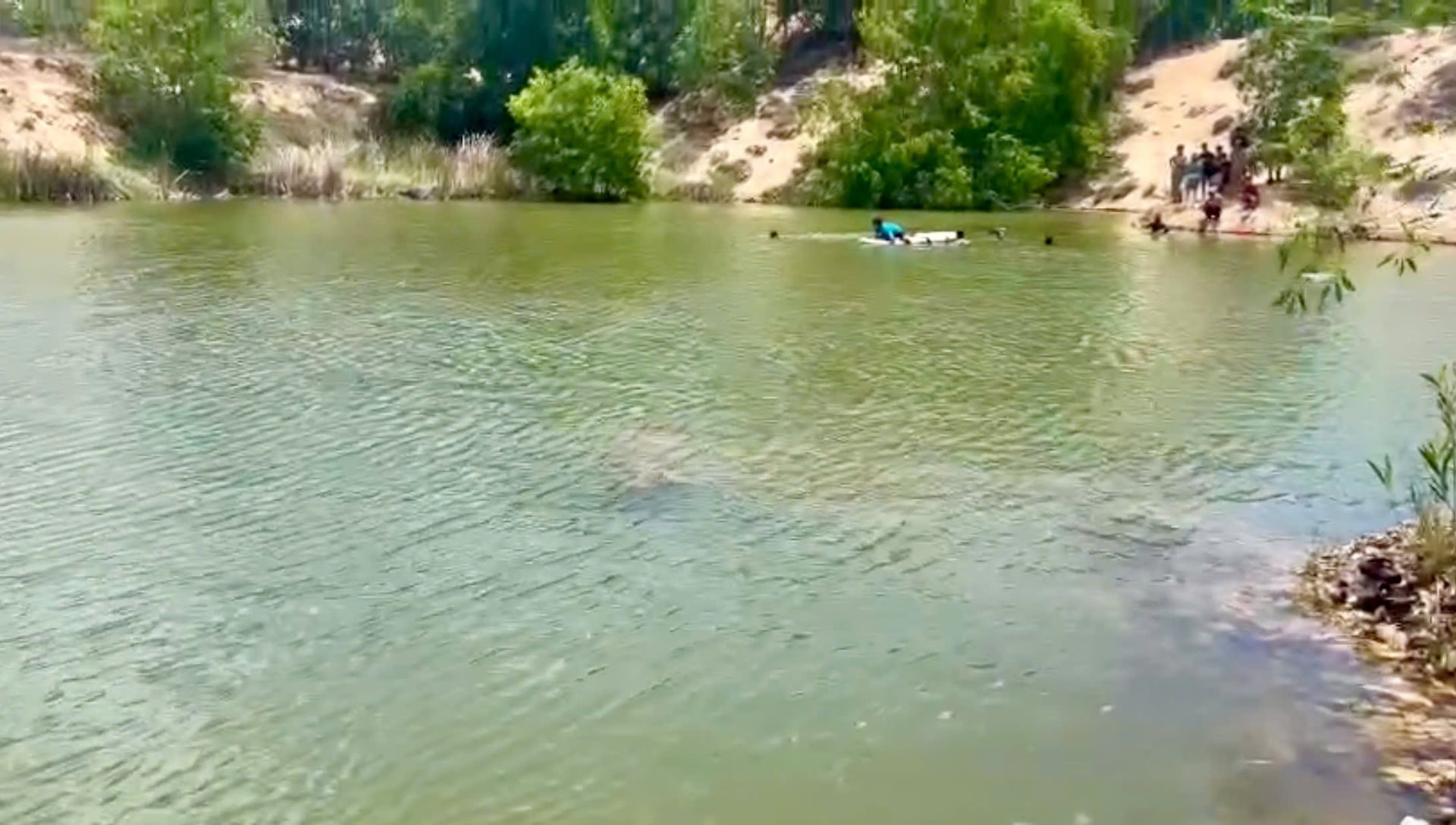 Nam sinh tắm ao chết đuối trong ngày vắng thi môn đầu tiên tuyển sinh vào lớp 10.jpg