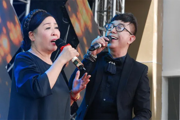 Danh ca bolero quê Thừa Thiên Huế được NSND Thu Hiền đặt tên 'ca sĩ của mọi miền quê' giờ ra sao?- Ảnh 4.