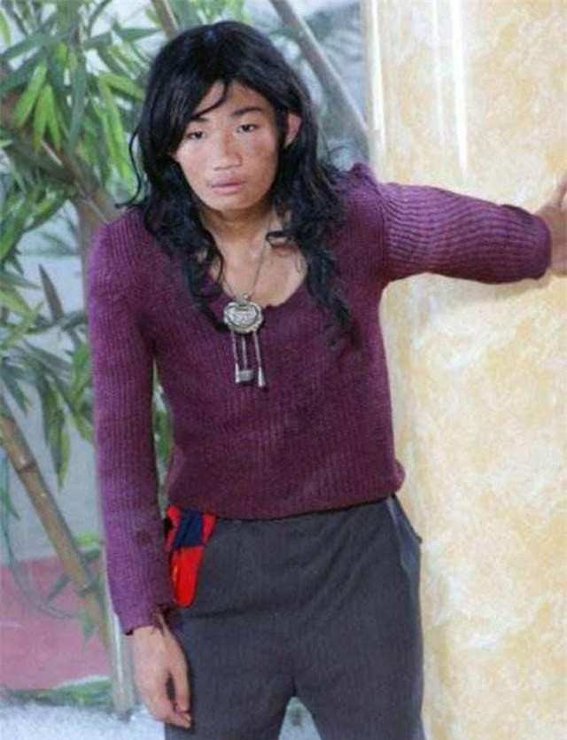 Thanh niên 23 tuổi chết đói trong nhà: Cái kết ám ảnh của chàng trai không biết nấu cơm, 8 tuổi vẫn được cha mẹ bế vì sợ ngã- Ảnh 1.