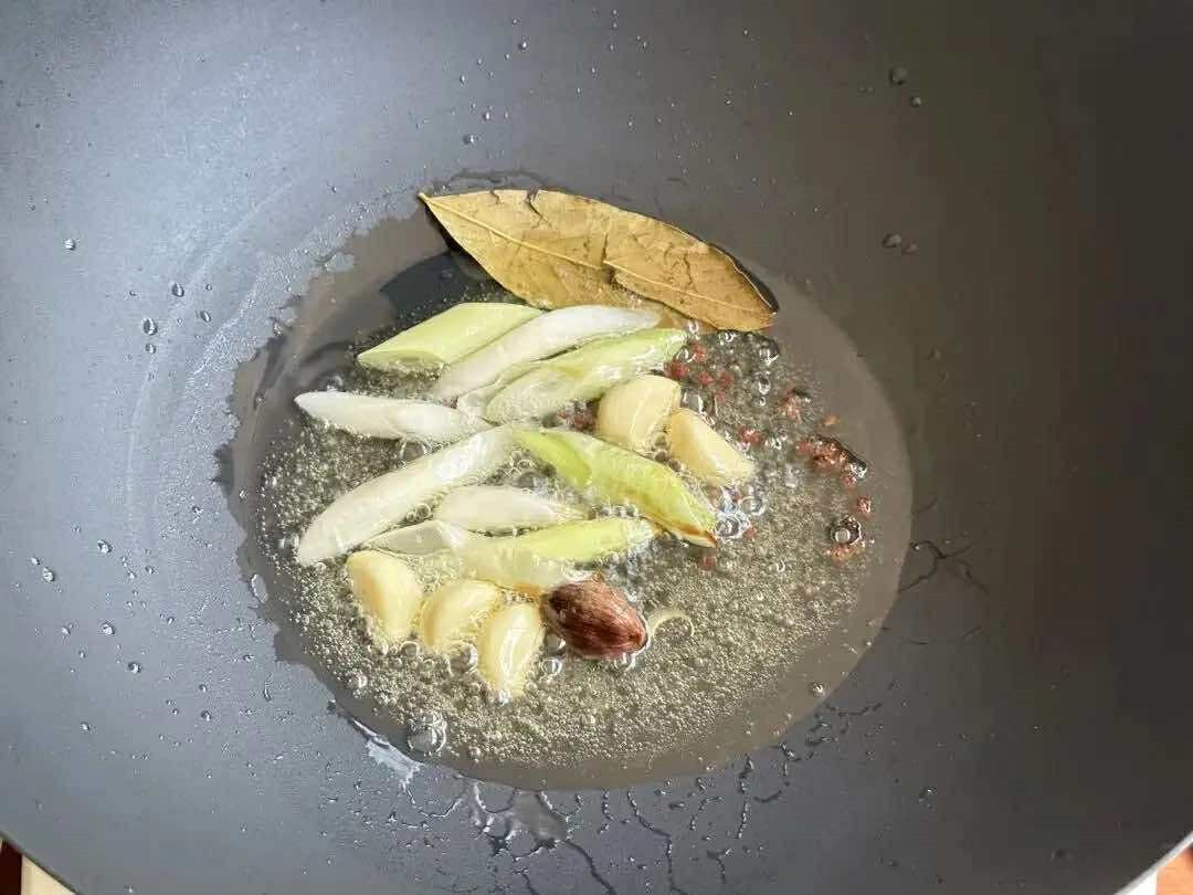 Món thịt ngon nhất và nên ăn vào tháng 6: Dễ nấu, thơm lừng lại có tác dụng thanh nhiệt, loại bỏ nóng trong, tốt hơn cả thịt gà- Ảnh 2.