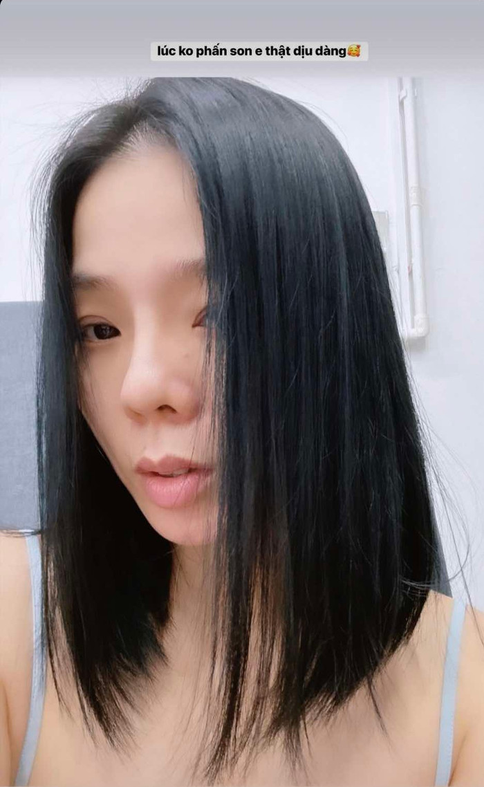 Ngỡ ngàng mặt mộc của Lệ Quyên ở độ tuổi U50- Ảnh 1.