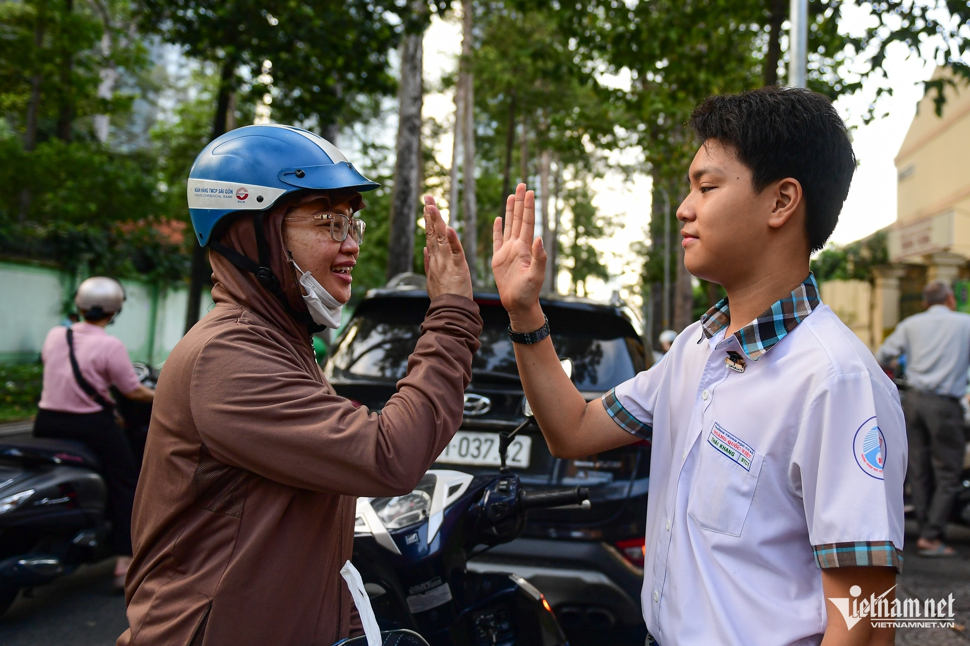 W-thi vào 10   Nguyễn Huế_ 3.jpg