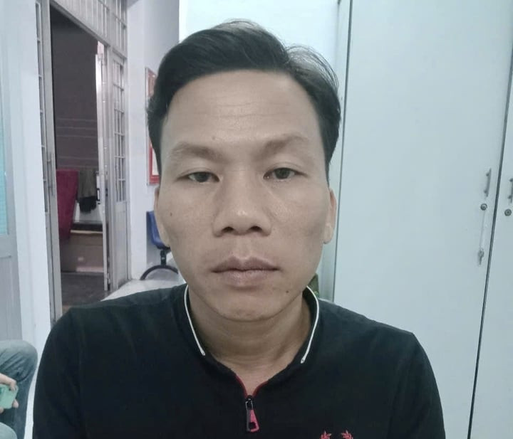 Nguyễn Chí Minh khi bị bắt giữ. (Ảnh: CACC)