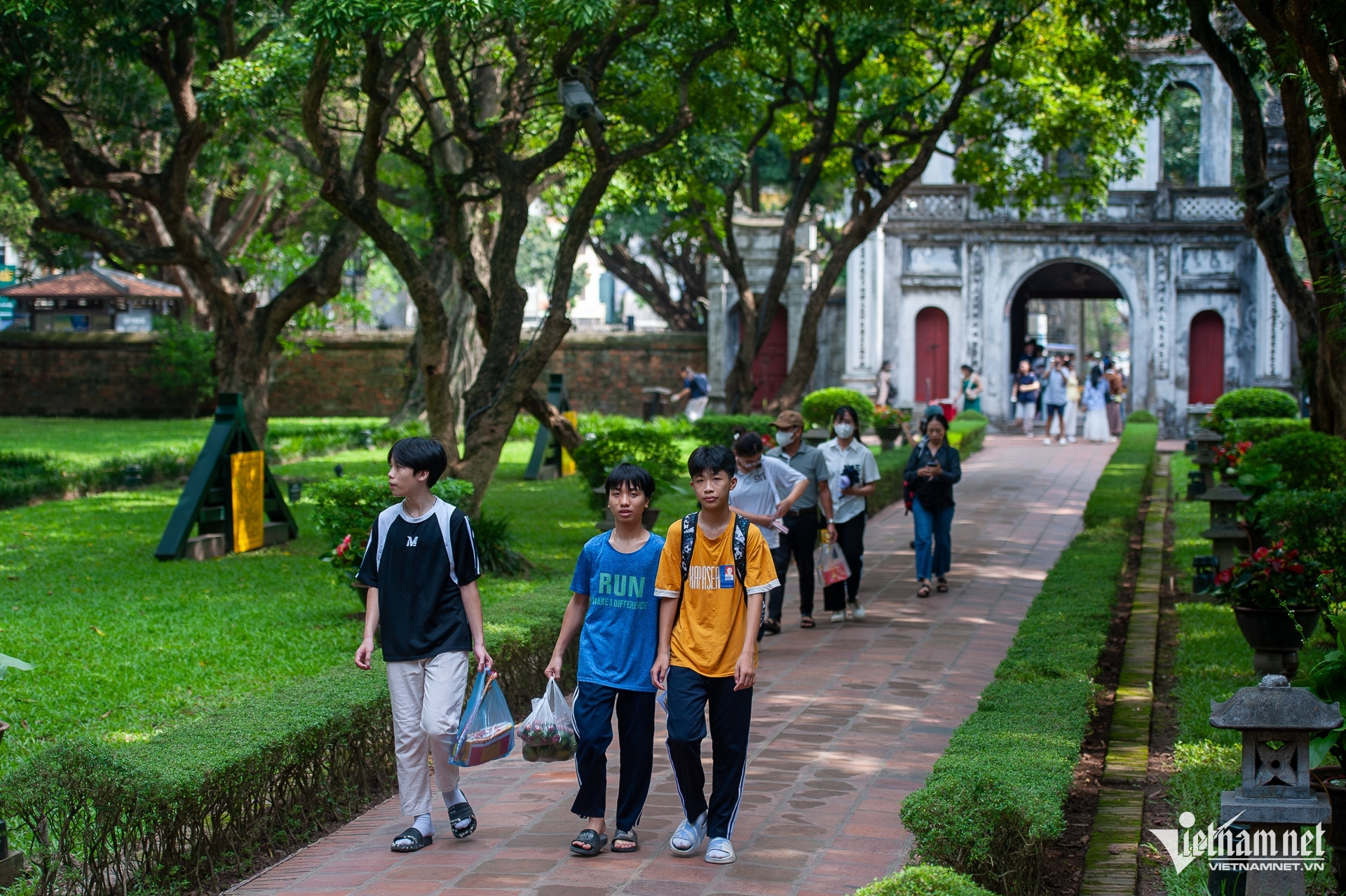 W-thivao10 (16 of 23).JPG.jpg