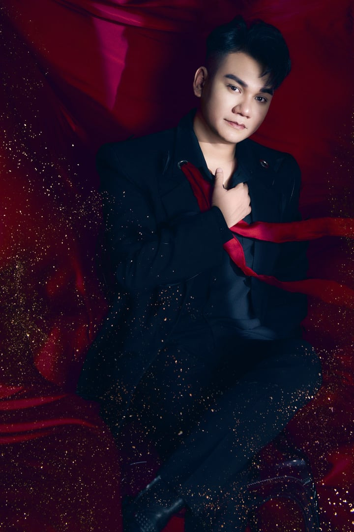 Khắc Việt trở lại sau 5 năm ''ở ẩn''.