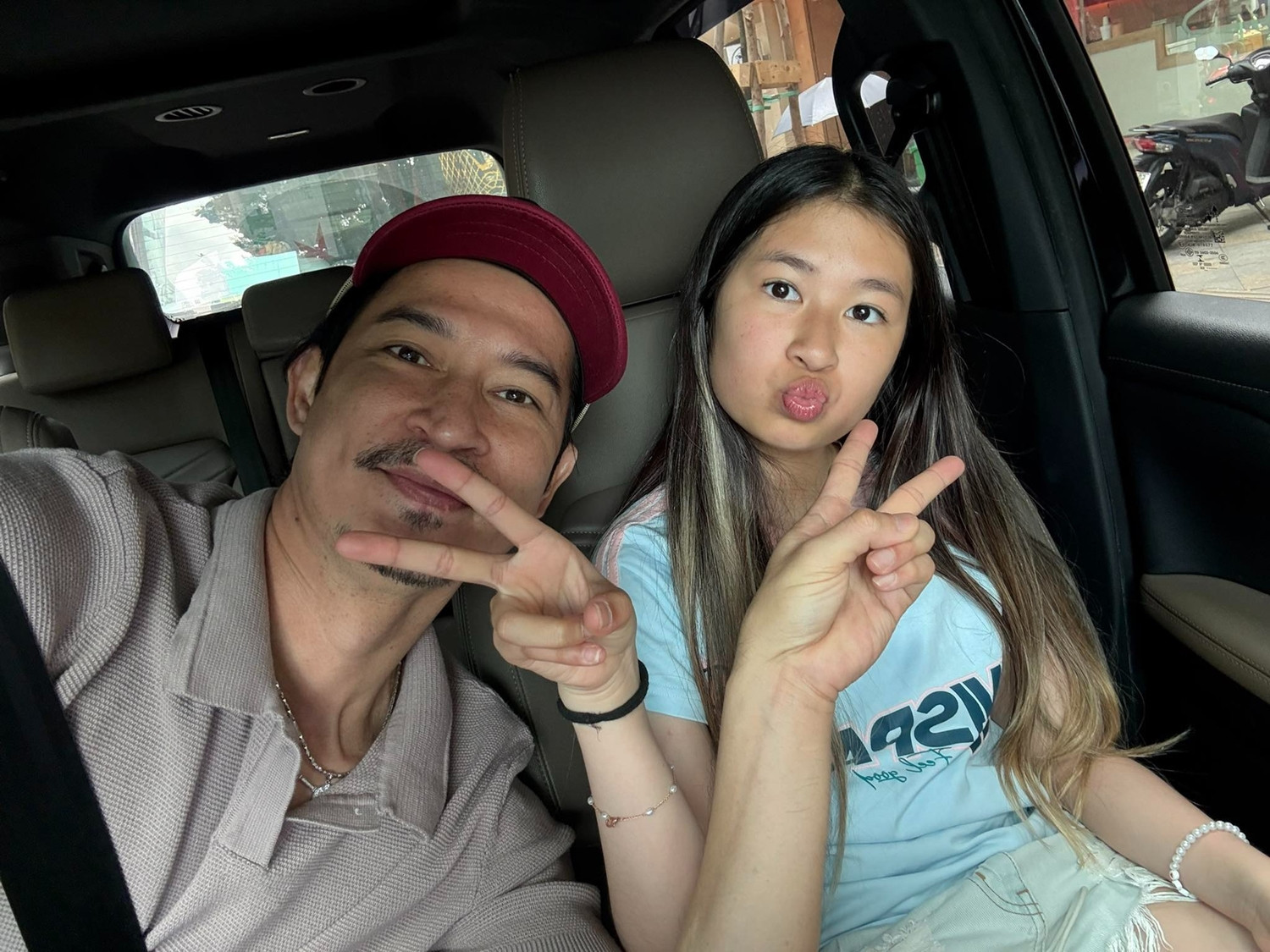 Thái độ của Mạc Anh Thư về tin tái hợp Huy Khánh