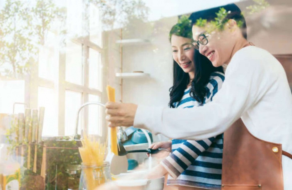 Top 5 chòm sao 'đội vợ lên đầu' - Ảnh 1.