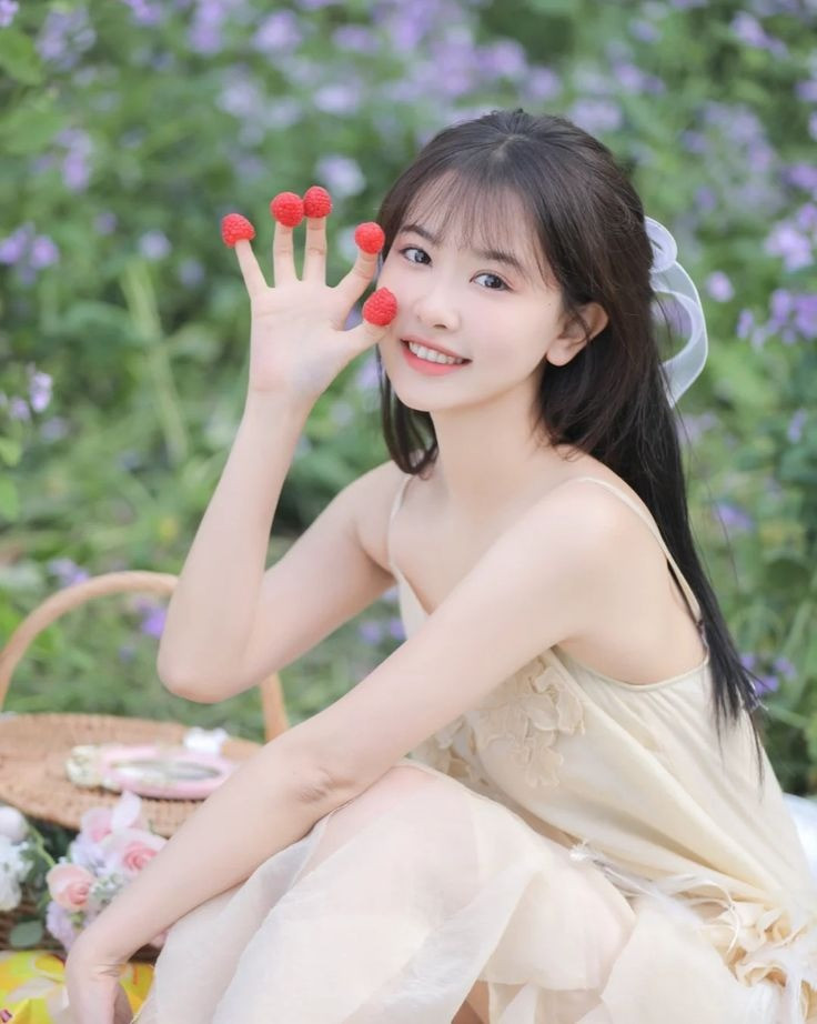 Tử vi 3 con giáp may mắn nhất thứ Hai 96 Đổi đời giàu sang tài lộc trải đầy hòa