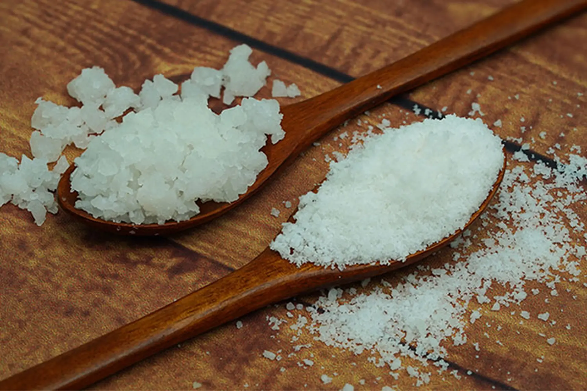 Để nắm muối vào tủ lạnh, công dụng