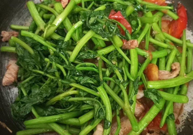 Loại rau tốt nhất thế giới trồng 1 lần ăn mấy chục năm, canxi giàu gấp đôi sữa bò giúp trẻ cao lớn- Ảnh 7.