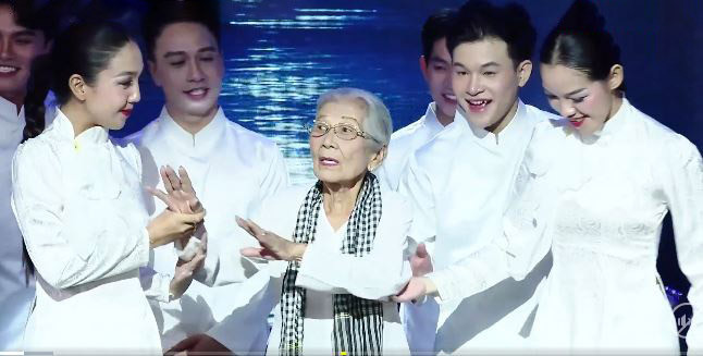 Tuổi 93 của NSƯT Phi Điểu: Được cống hiến cho nghệ thuật là niềm vui, động lực sống - Ảnh 3.