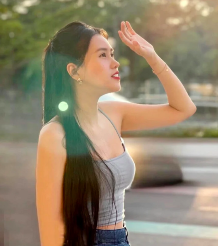 Nữ diễn viên sốc khi khán giả ''ném đá'' vai diễn, vào tận trang cá nhân mắng.