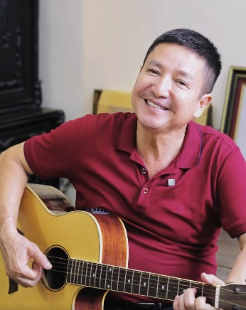 NSƯT Chí Trung chia sẻ về cuộc sống hiện tại. Ảnh: Chụp màn hình.