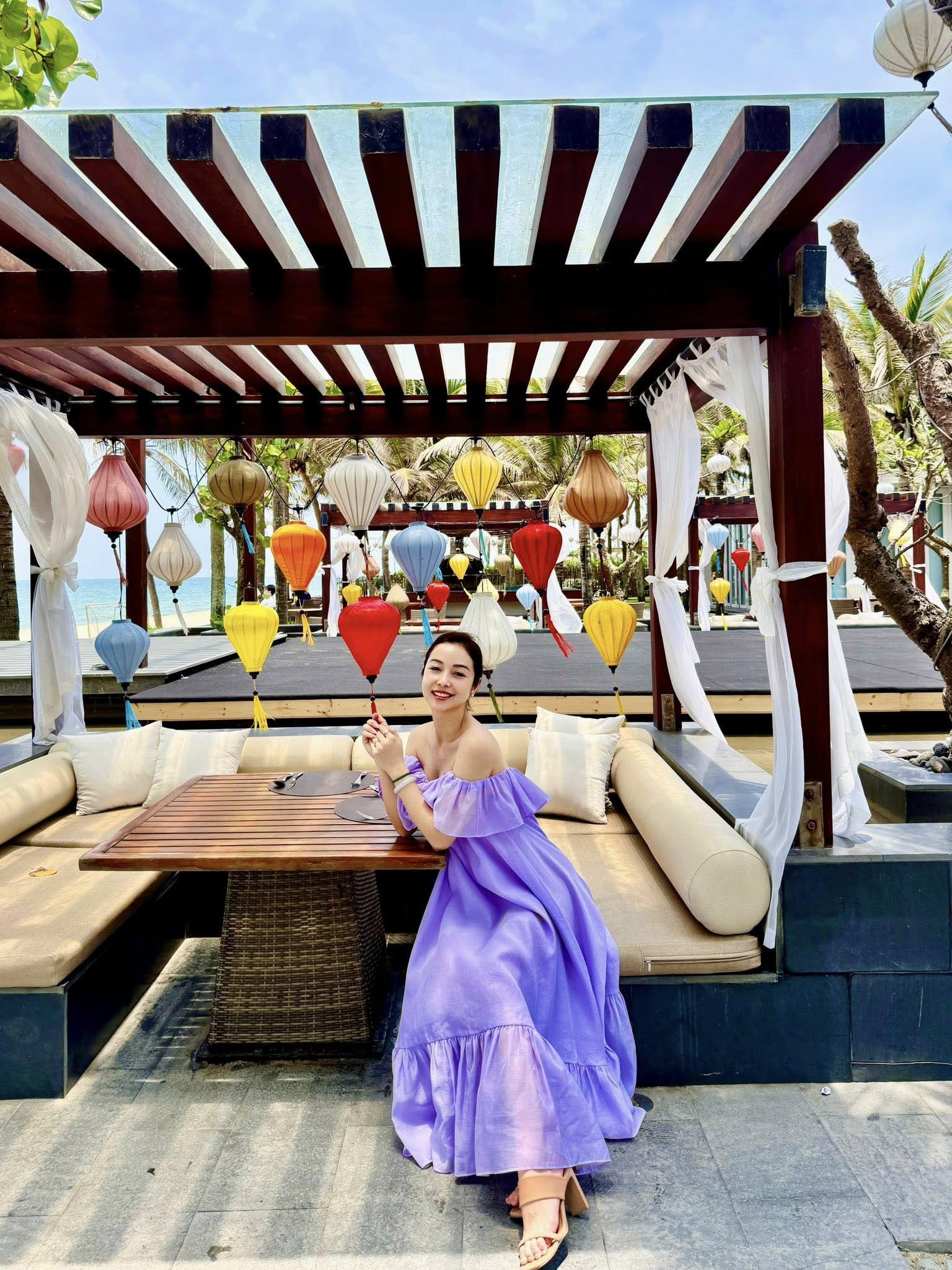 Hoa hậu Jennifer Phạm: Trải qua 4 lần sinh nở, tuổi 40 nhan sắc vẫn đẹp say lòng người - Ảnh 2.