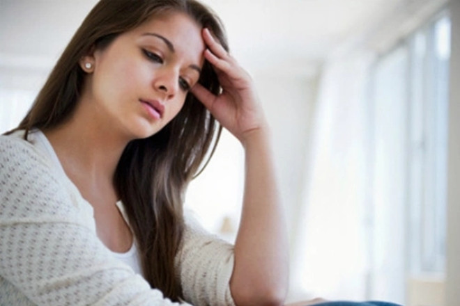 Cho cháu chồng lên ở nhờ để đi làm vừa mở cửa phòng cháu ở ra tôi đã phát hoảng