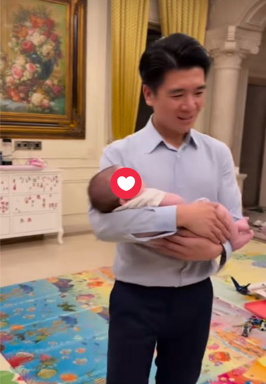 Anh chồng Đỗ Mỹ Linh khoe ảnh chăm con trượt tay để lộ ảnh hiếm trong biệt phủ triệu đô