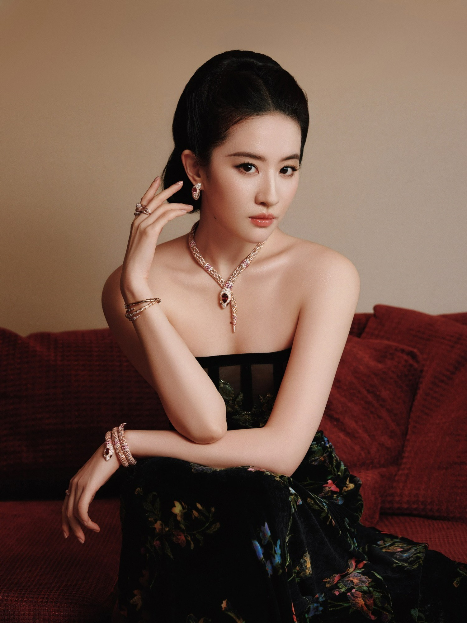 Liên tiếp từ 177  237 3 con giáp được Thần Tài soi đường định sẵn số giàu sang