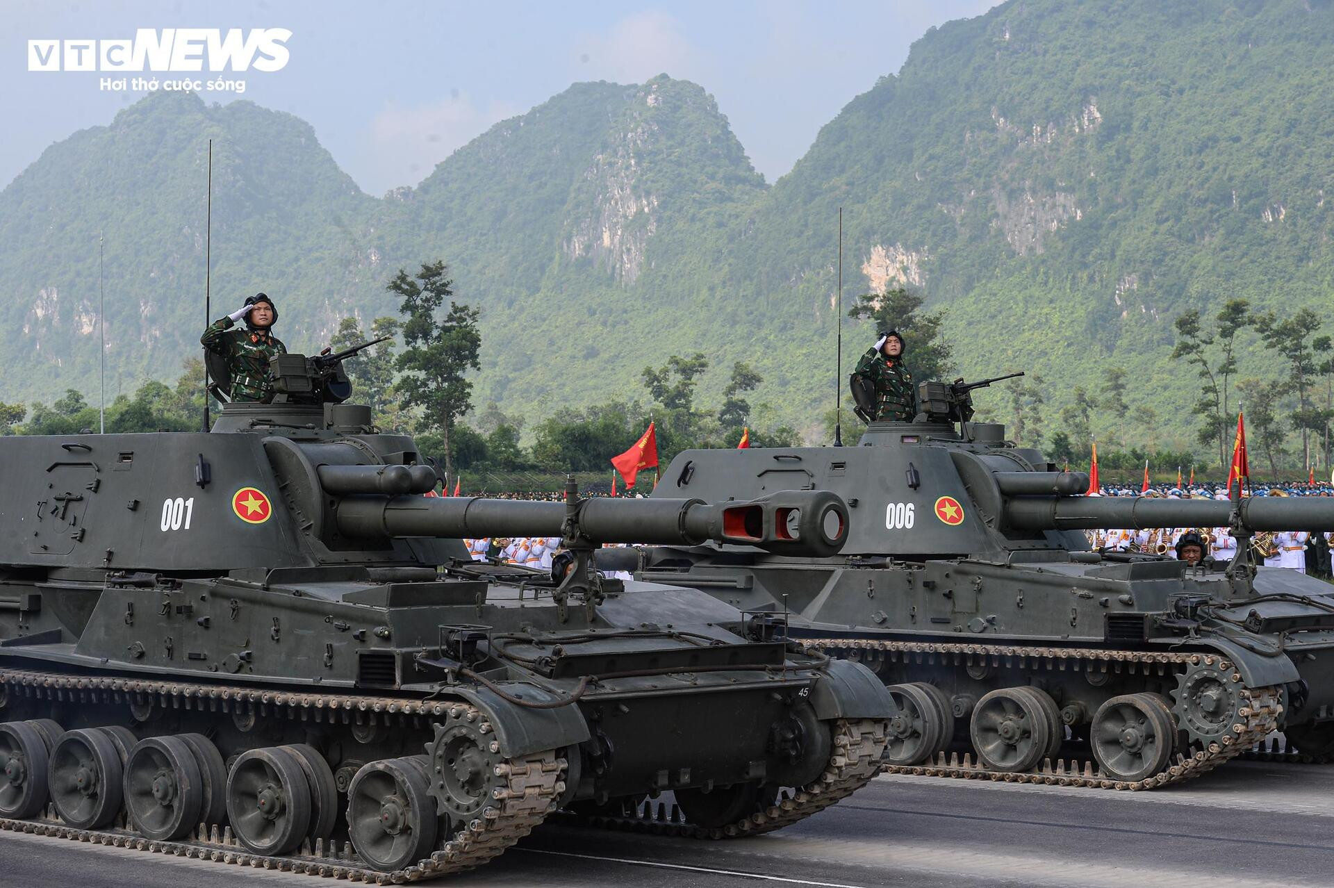 Mãn nhãn dàn xe tăng, tên lửa, UAV hợp luyện diễu binh 2/9 - 6