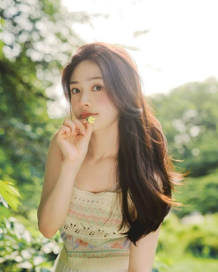 Tử vi 12 con giáp thứ Sáu ngày 1872025