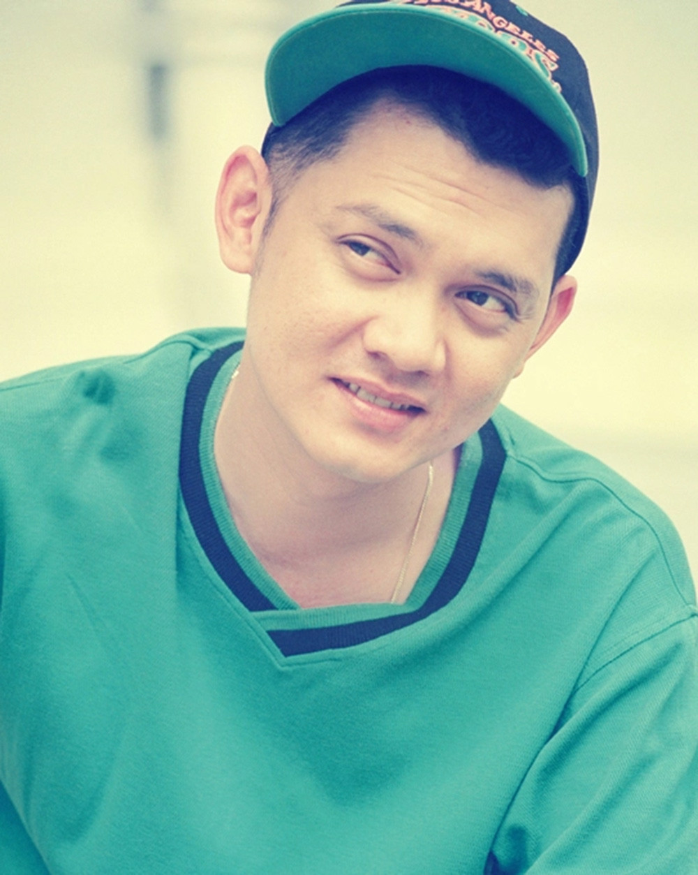 NSƯT Hữu Châu: Công tử nhà giàu sa cơ, U60 không vợ con, sân khấu là sứ mệnh, là hơi thở của cuộc đời - Ảnh 2.