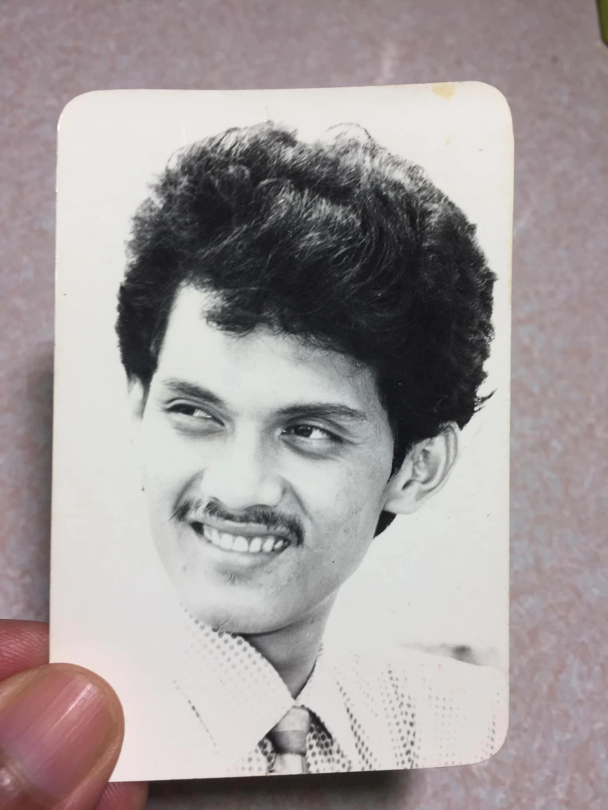 NSƯT Hữu Châu: Công tử nhà giàu sa cơ, U60 không vợ con, sân khấu là sứ mệnh, là hơi thở của cuộc đời - Ảnh 1.