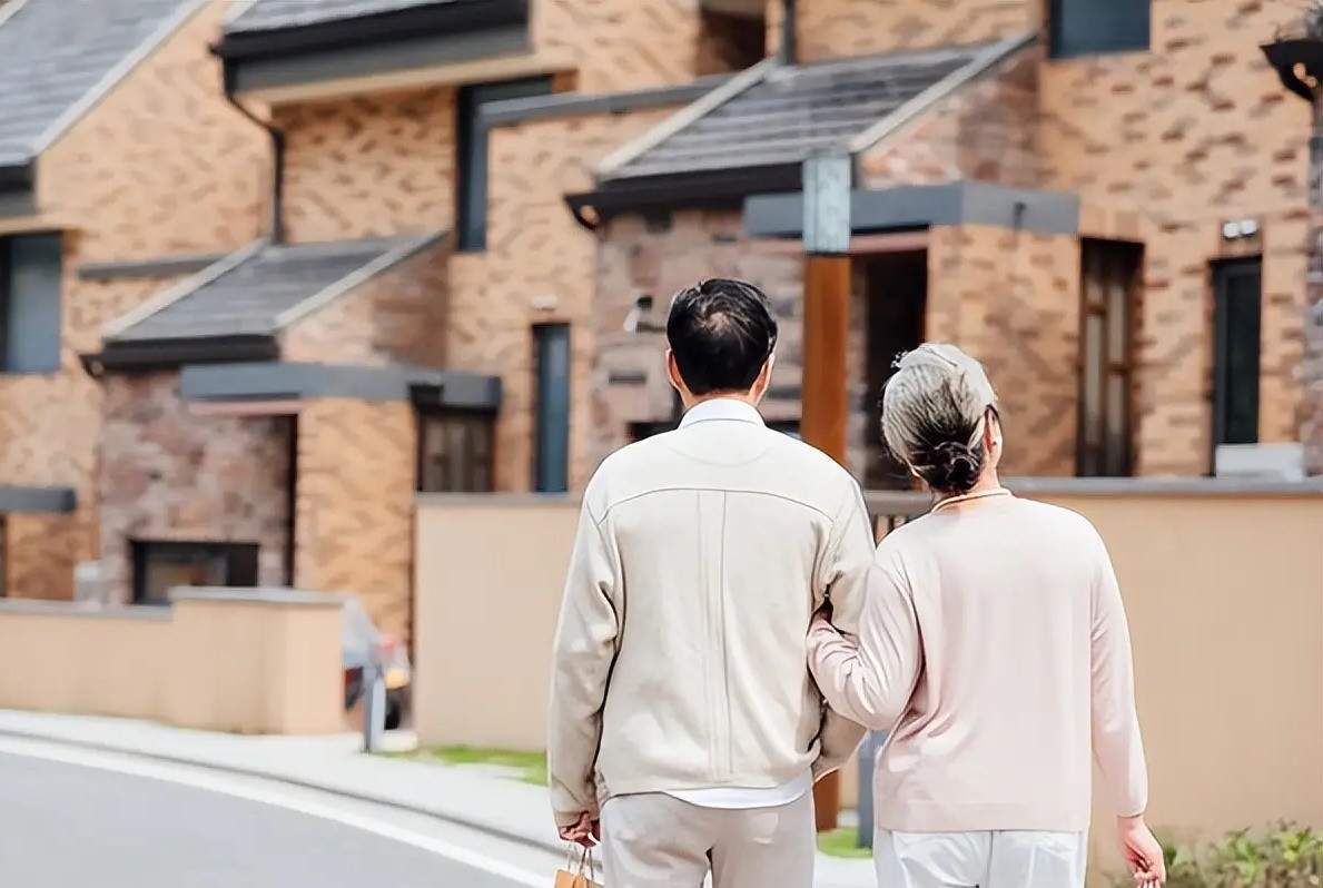 'Sang tên nhà, con dâu sẽ hiếu thuận với bố': Một câu nói khiến tôi tỉnh ngộ ở tuổi 70- Ảnh 1.