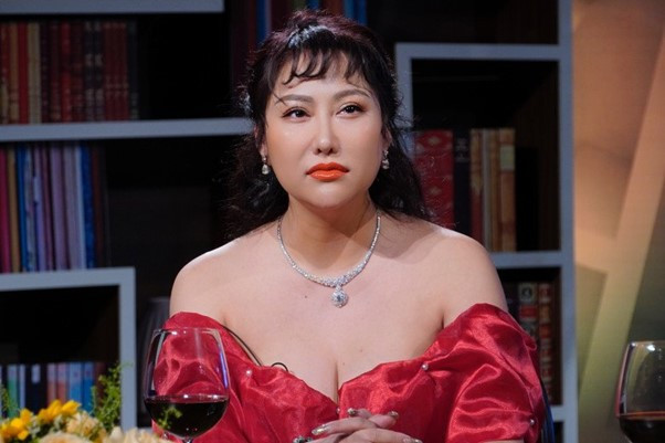 Phi Thanh Vân trong Cô Gái Xấu Xí: 17 năm trước bị chê xấu nhất Việt Nam, nhan sắc giờ sang chảnh, quyến rũ - Ảnh 6.