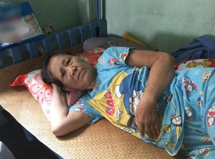Nữ nghệ sĩ có cuộc sống chật vật ở tuổi 71.