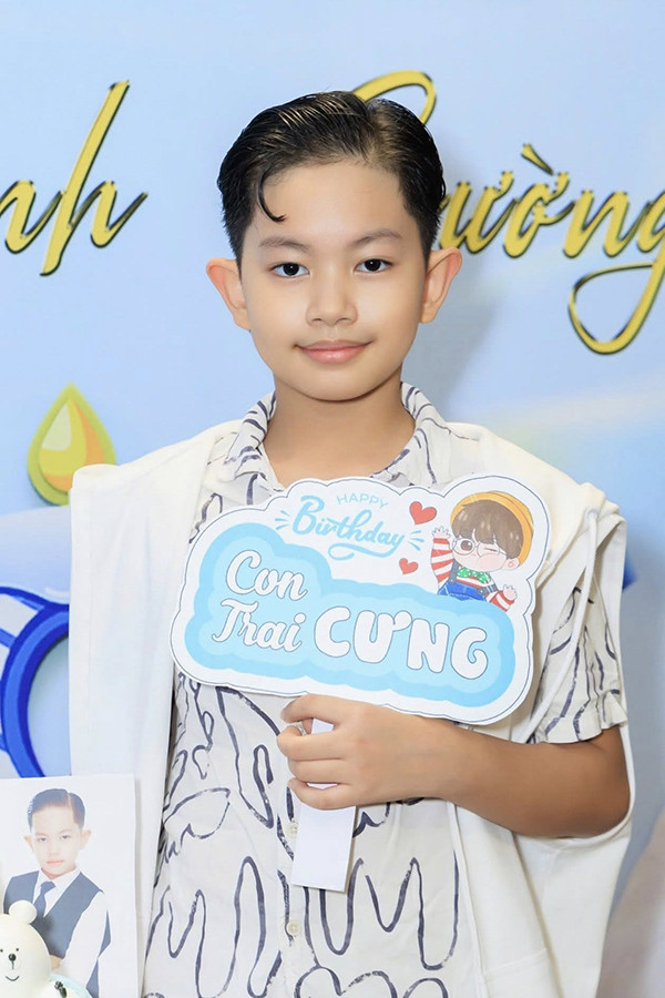 Con trai Khánh Thi vừa tròn 10 tuổi đã là nhân tài dance sport, theo bố mẹ thi đấu khắp thế giới - Ảnh 6.