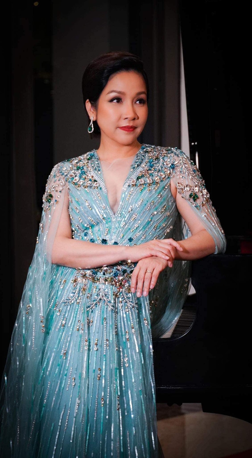 Diva Mỹ Linh tiết lộ lần đầu tiên lên sóng truyền hình khi 18 tuổi - Ảnh 3.