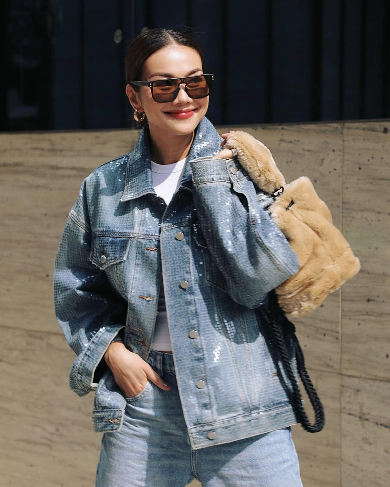 Làn da mịn màng không tuổi của hoa hậu Việt đăng quang cách đây 23 năm - Ảnh 10.